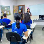 governo de mt sanciona lei que incentiva professores a melhorarem o desempenho