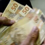 lula confirma aumento do salario minimo para r 1 320 em maio