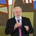 lula diz que democracia e o patrimonio mais precioso da populacao