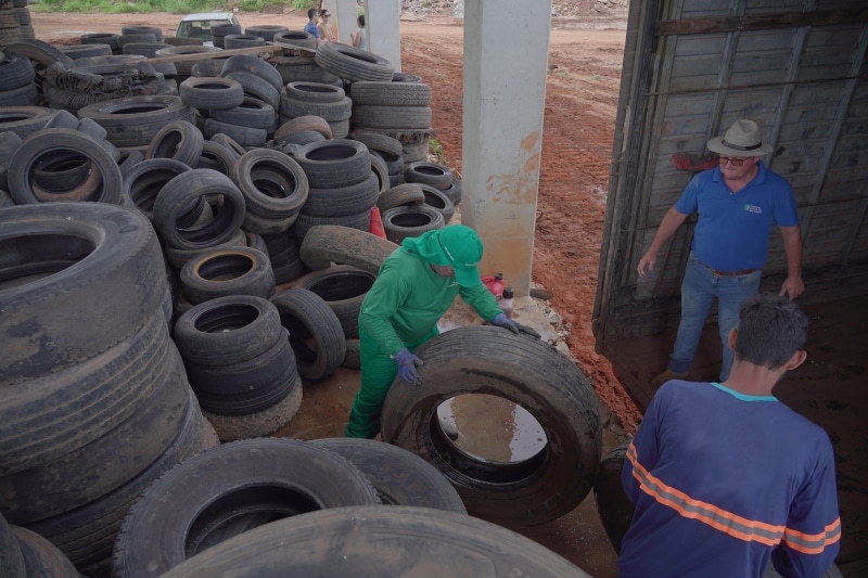 municipio destina cerca de 17 toneladas de pneus inserviveis para reciclagem