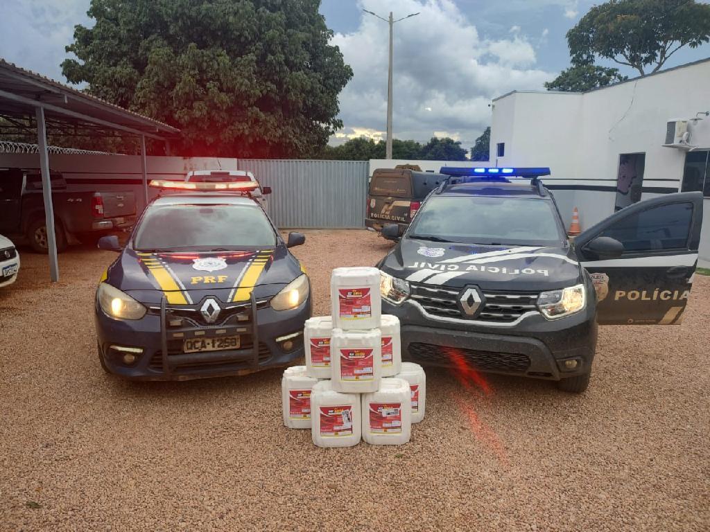 policia civil apreende 400 litros de agrotoxico contrabandeado na regiao de querencia