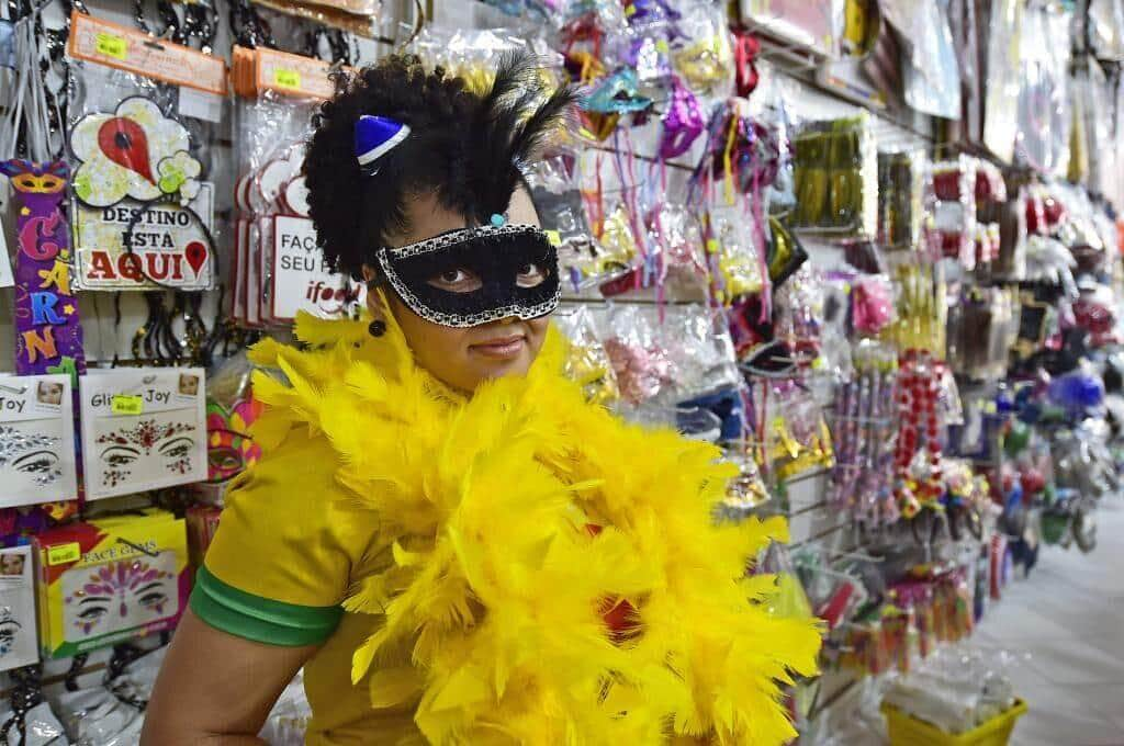 procon mt da dicas e orientacoes sobre cuidados para os dias de carnaval