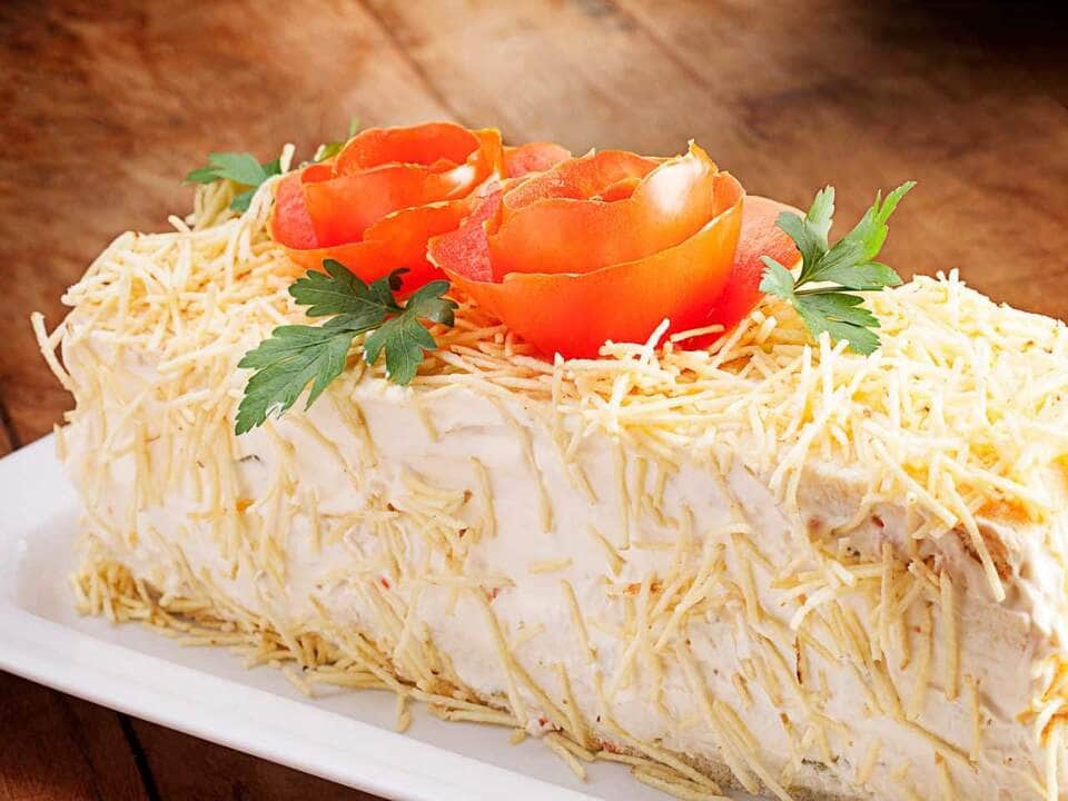 receita de bolo salgado com pão de forma