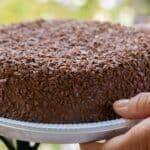 Bolo de chocolate com cobertura de brigadeiro?