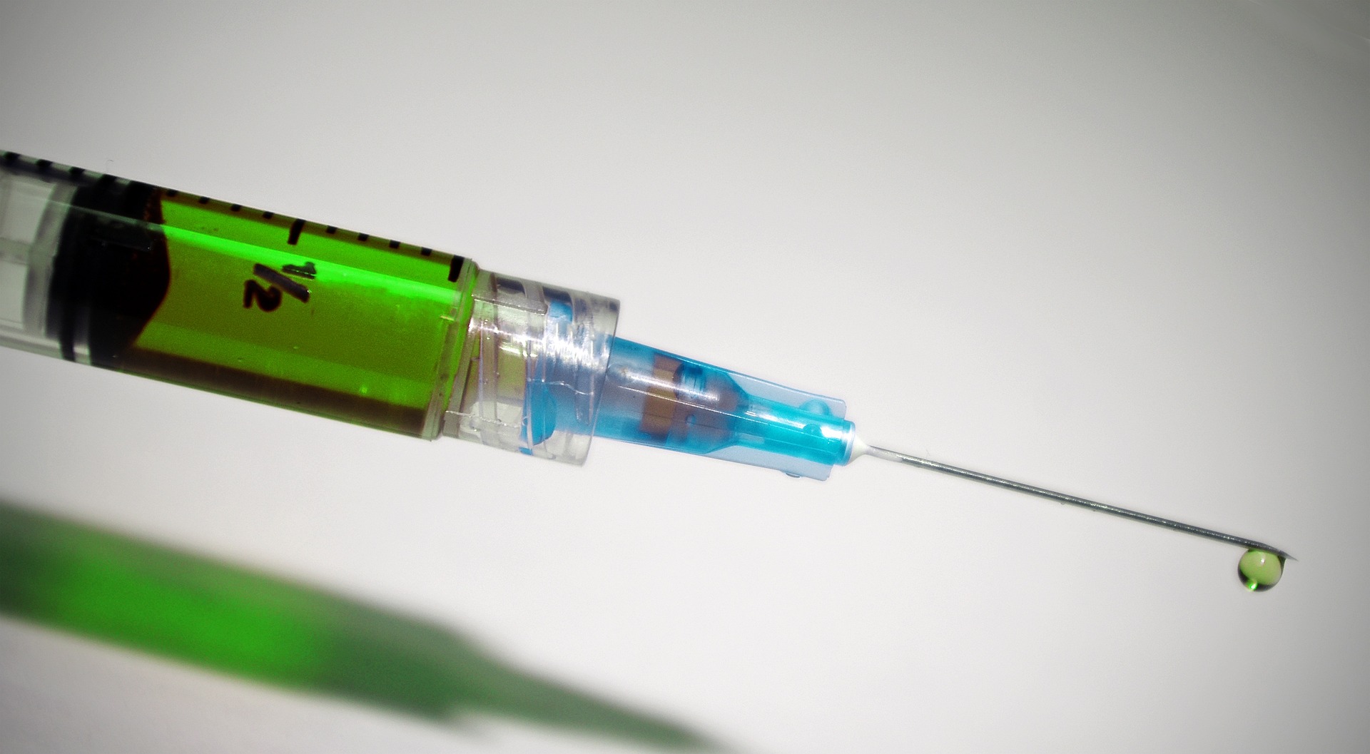 Vacinas contra o câncer: a doença pode ser tratada com injeção?