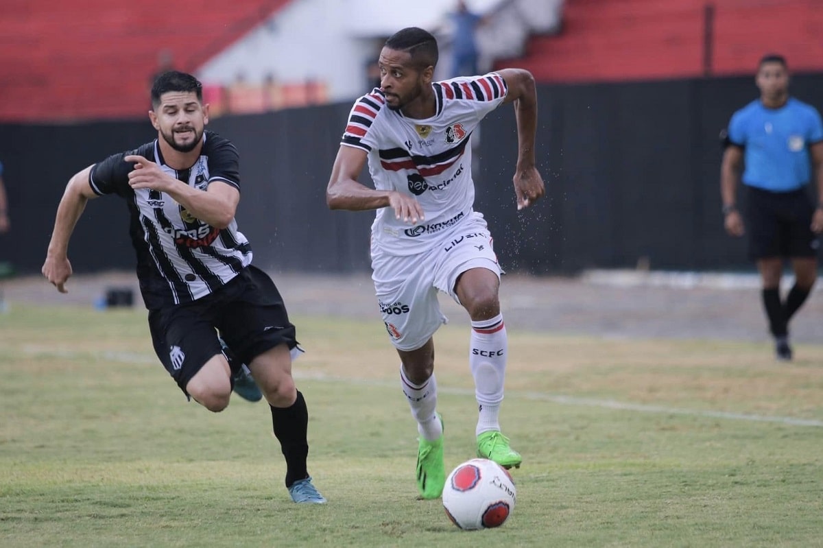 Santa Cruz x Íbis; onde assistir ao vivo o jogo desta terça-feira (28), pelo Campeonato Pernambucano. Foto: Facebook