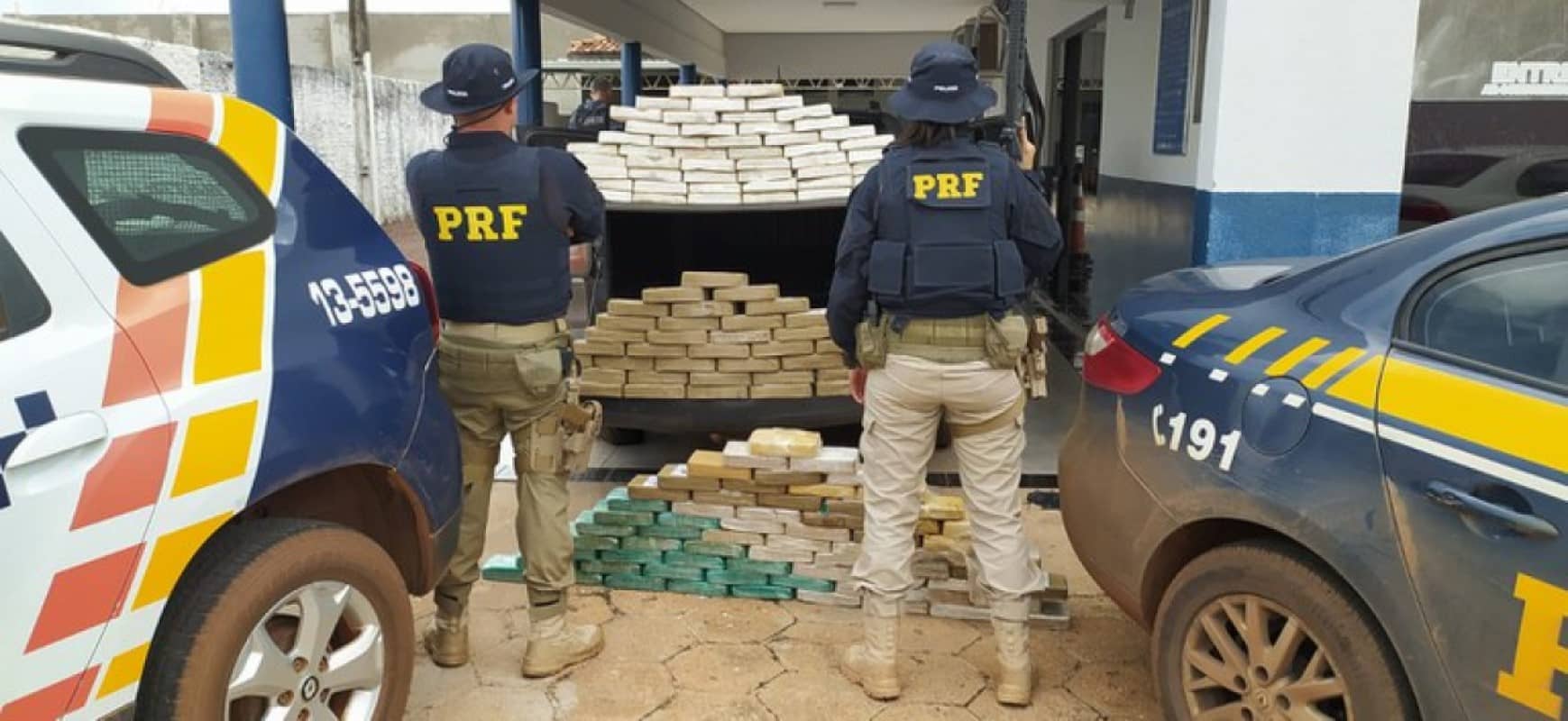 PRF apreende mais de 150 kg de cocaína em Canarana