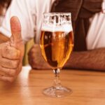 Consumo de álcool aumentar o risto do Alzheimer