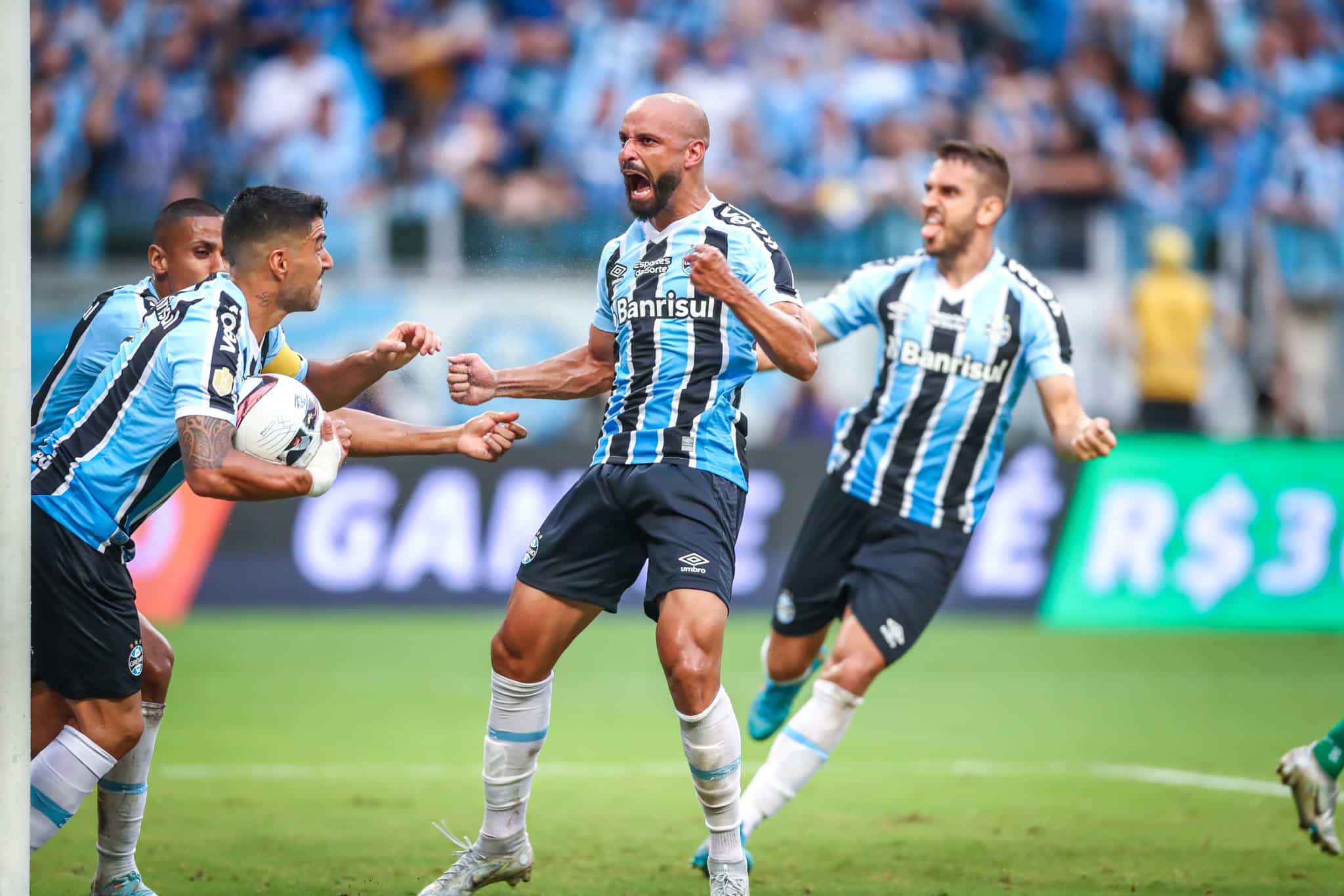 Nos pênaltis, Grêmio vence Ypiranga e está na final do Campeonato Gaúcho 2023