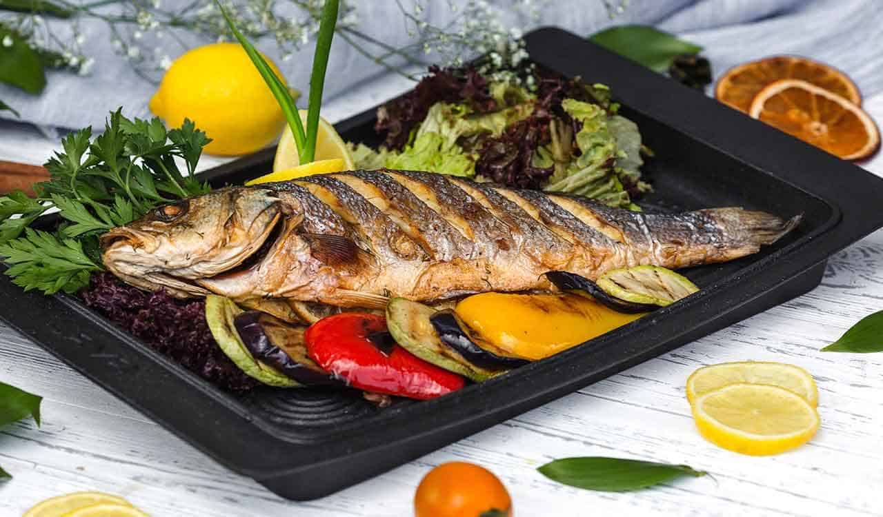 Quais são os benefícios de comer peixe?
