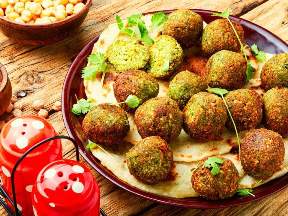 Receita de falafel: O melhor salgadinho vegano do mundo!