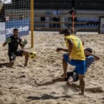 brasil bate uruguai na estreia da copa america de beach soccer