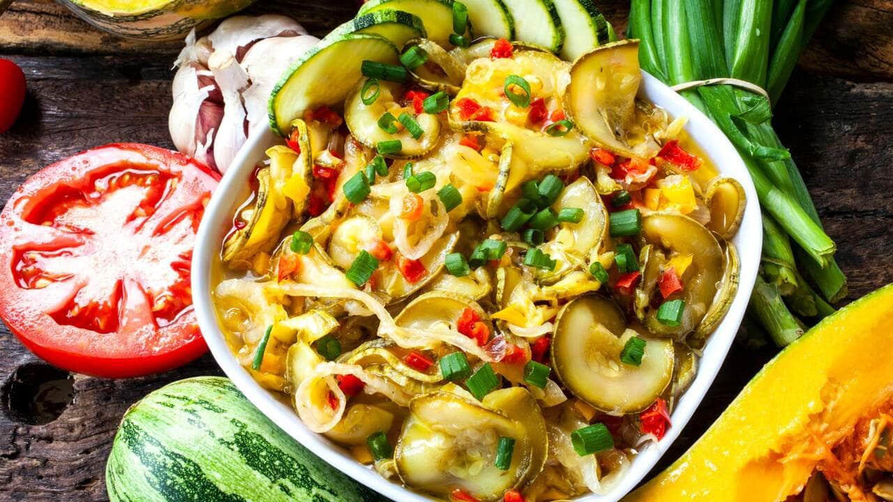 como fazer abobrinha refogada