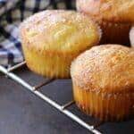 como fazer bolinhos de trigo e ovo