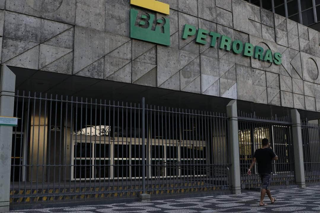 governo pede suspensao da venda de ativos da petrobras por 90 dias scaled