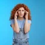 Como posso tratar a enxaqueca?