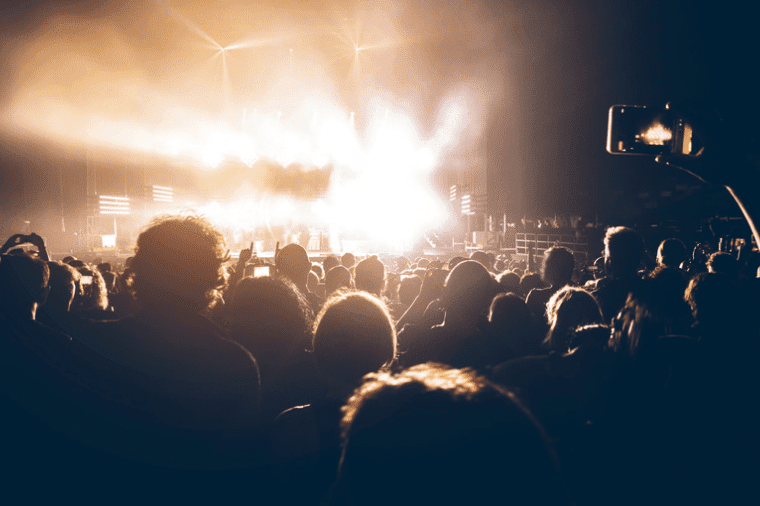 Justica suspende show de cantor sertanejo que custaria R 320 em cidade de Mato Grosso