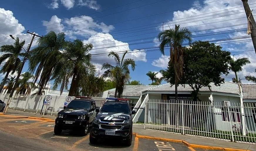 Policia Civil cumpre mandados de buscas contra adolescentes suspeitos de planejar massacre em Lucas do Rio Verde