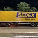 Policia apreende 60 kg de drogas em caminhao do Sedex