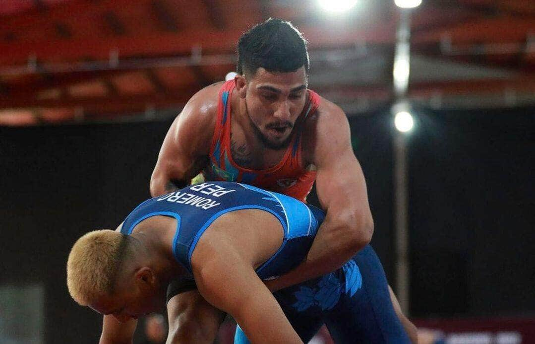 Divulgação | Guilherme Porto em combate no Pan-Americano Sub-20 de Wrestling 2022