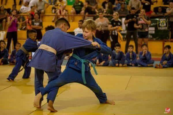 judoca sorrisense garante vaga para final do brasileiro no sub 18