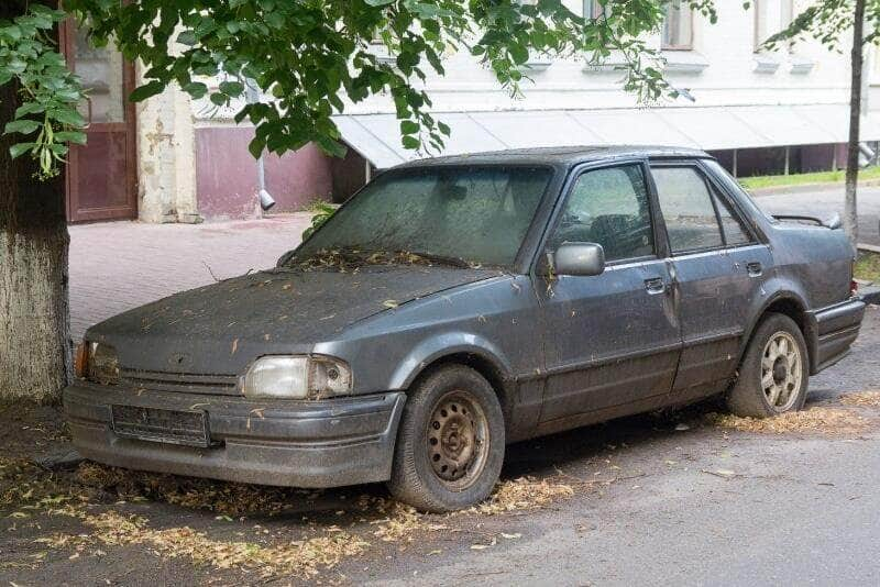 prefeitura recolhe veiculos abandonados das ruas de lucas do rio verde