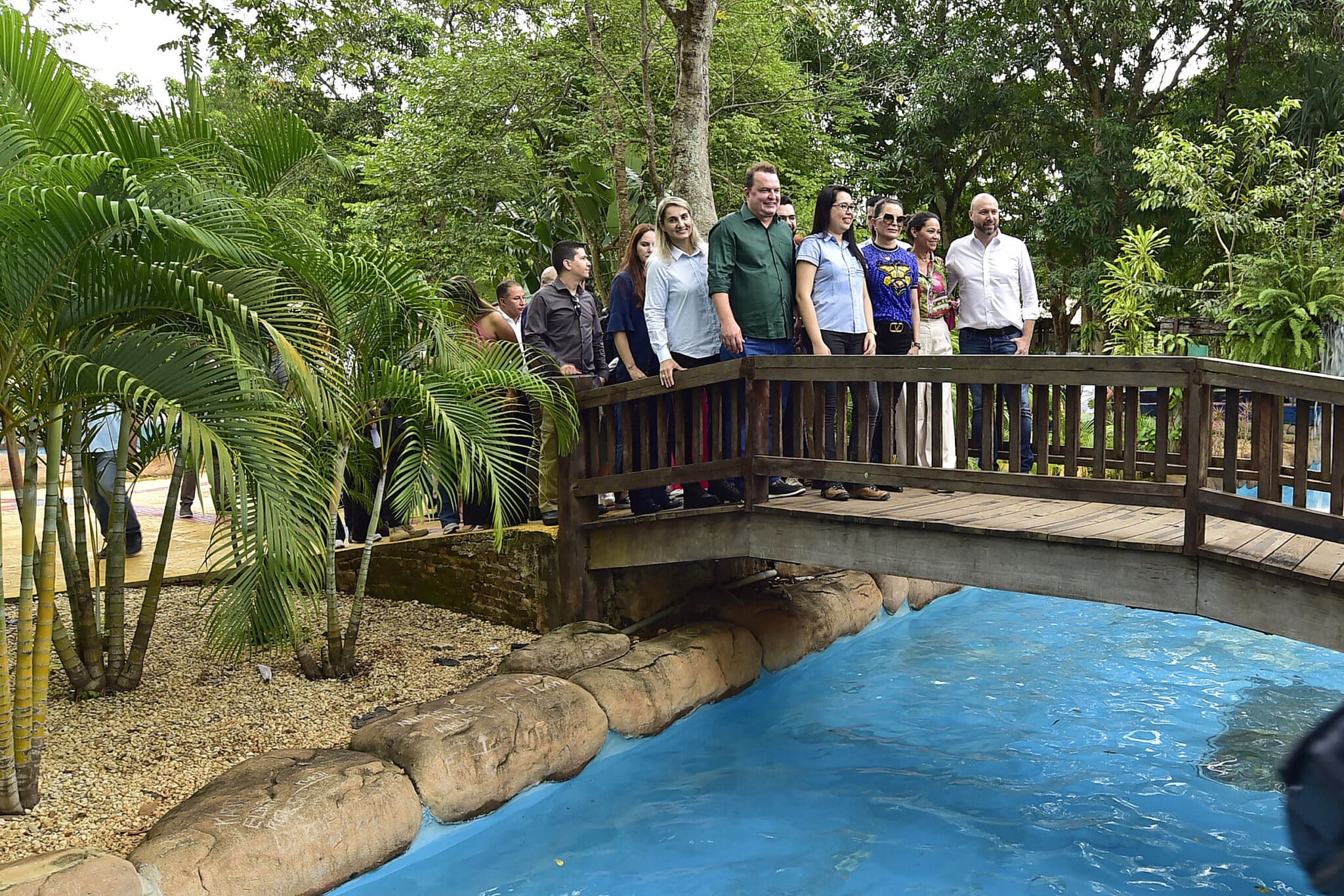 Parque das Águas Quentes, no município de Barra de Garças, distante 500 quilômetros de Cuiabá recebeu a visita da primeira-dama Virginia Mendes.  - Foto por: Josi Dias