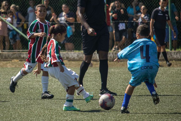 programas do governo federal e da cbf fortalecem o futebol feminino imagem 3 2023 04 26 319139785