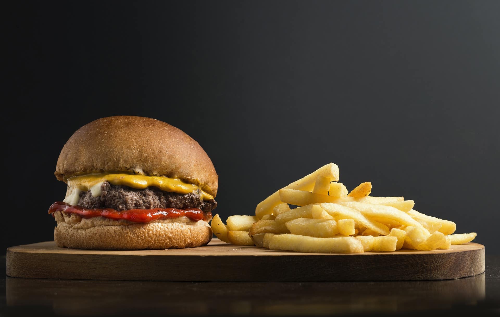 o consumo repetido desse tipo de alimento pode desencadear problemas de saúde nos consumidores.