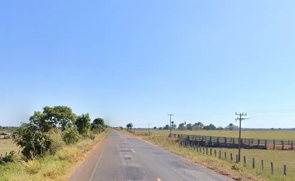 Amigos vao pescar sofrem acidente de carro e um deles morre em Mato Grosso