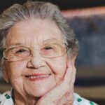 Morre a apresentadora Palmirinha Onofre aos 91 anos em Sao Paulo