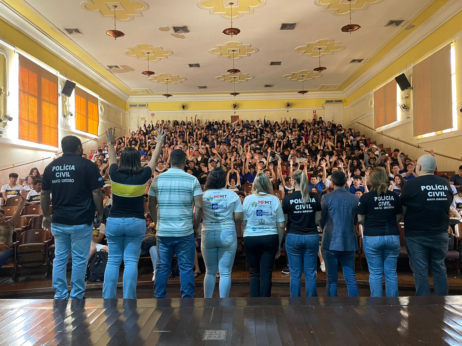 Palestras sobre Mediacao de Conflitos reune 1.600 estudantes do Liceu Cuiabano
