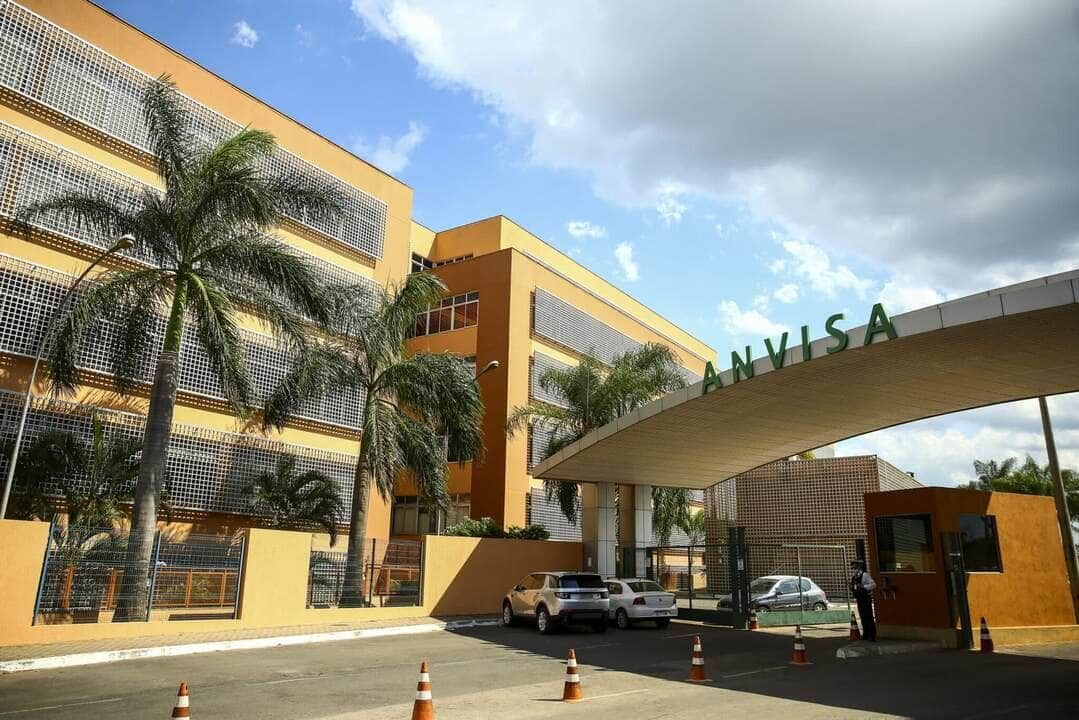 anvisa autoriza realizacao de exame de analise clinica em farmacias scaled