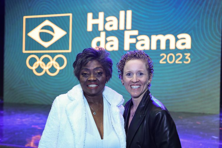 18.05.2023 - Hall da Fama 2023 - Evento de homenagens do Hall da Fama do COB 2023 - Na foto Maria Emilia e Yane Marques. Foto: William Lucas/COB