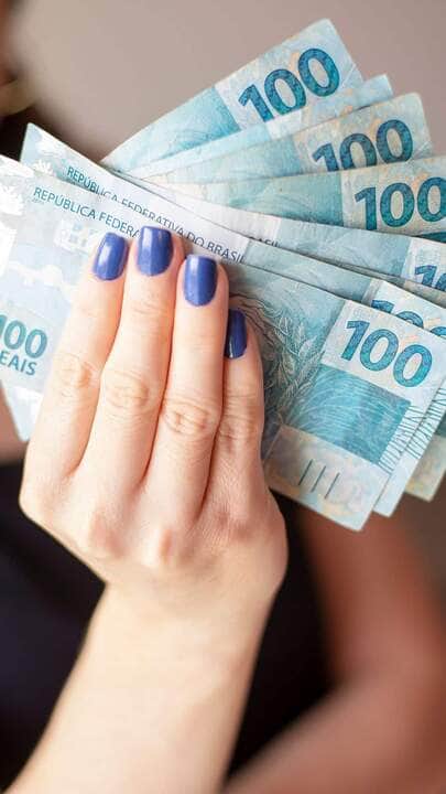 4 signos que vão começar a semana de bolsos cheios; confira nesta segunda-feira 24/07/2023 5 4 signos que vão começar a semana de bolsos cheios nesta segunda-feira 24/07/2023