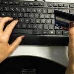 isencao de compras online causara 2 5 mi de demissoes dizem entidades