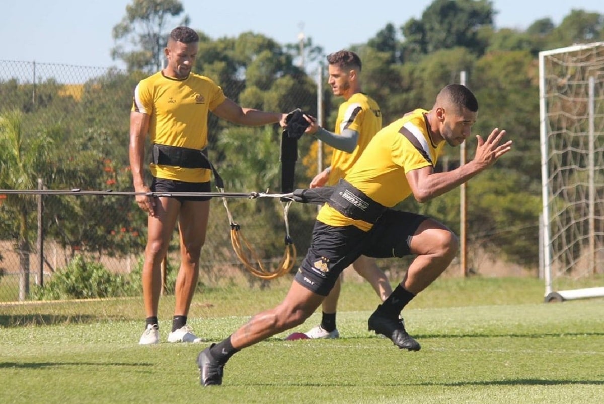 Avaí e Criciúma fazem clássico catarinense da Série B neste sábado (5); onde assistir ao vbivo. Foto: Celso da Luz/Criciúma