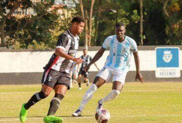 Resende recebe o Maricá em jogo atrasado da 4ª rodada da Série A-2 do Carioca, nesta quarta (26); onde assistir ao vivo. Foto: Daniel Silva/Ag. Enquadrar