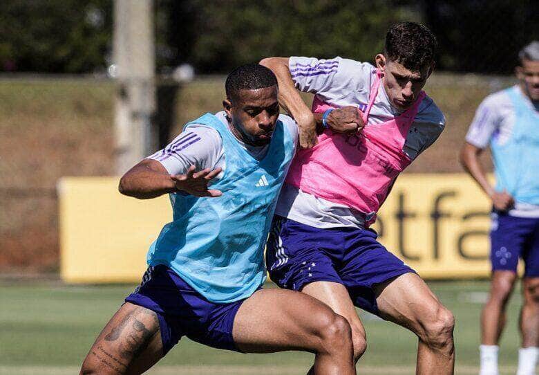 Cruzeiro x Botafogo; onde assistir ao vivo o jogo deste domingo (6) pelo Brasileirão. Foto: Divulgação Cruzeiro