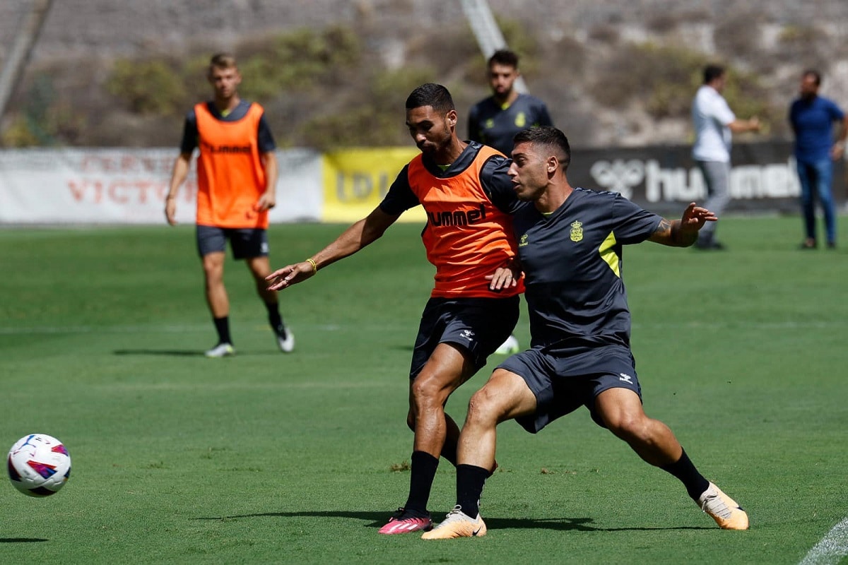 Valencia x Las Palmas; onde assistir ao vivo o jogo desta sexta-feira (18) pelo Campeonato Espanhol. Foto: Divulgação Las Palmas