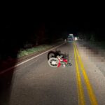 Motociclista morre ao bater em capivara e carreta em Mato Grosso