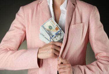 4 signos compatíveis com uma vida financeira saudável