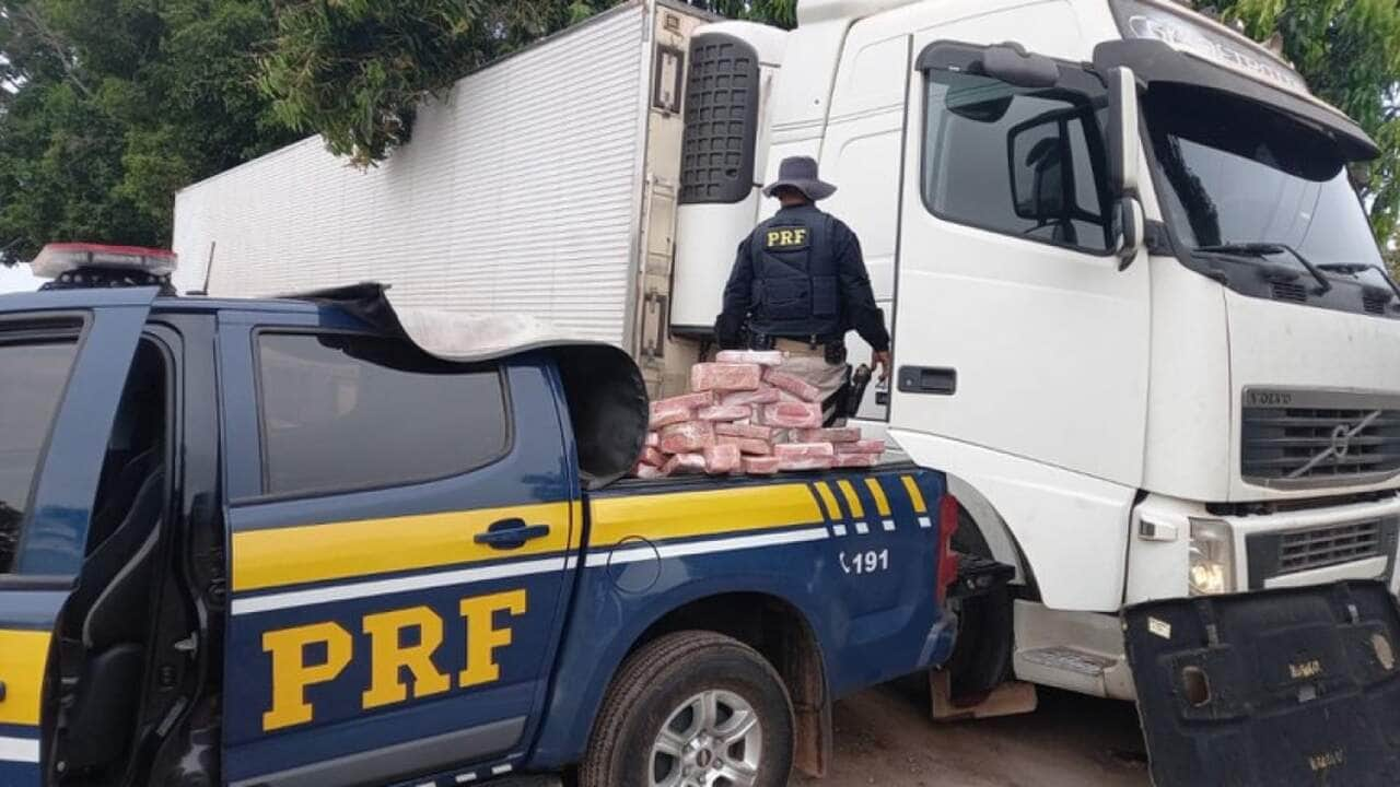 A ação policial aconteceu no último sábado (12) na BR-364 em Santo Antônio do Leverger - MT.