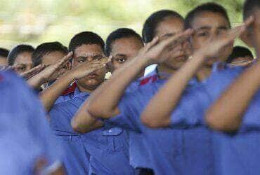 Campanha do MEC vai apresentar programa de escolas civico militares