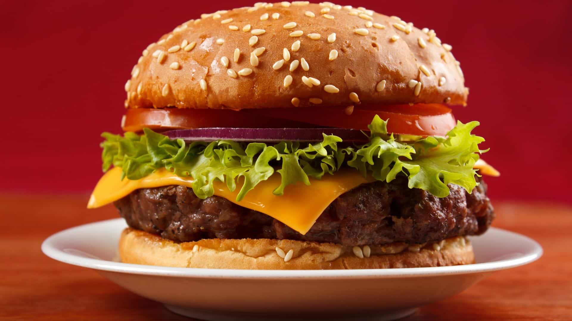 Como fazer hamburguer caseiro: dicas e receitas para um lanche delicioso 3 Como fazer hamburguer caseiro