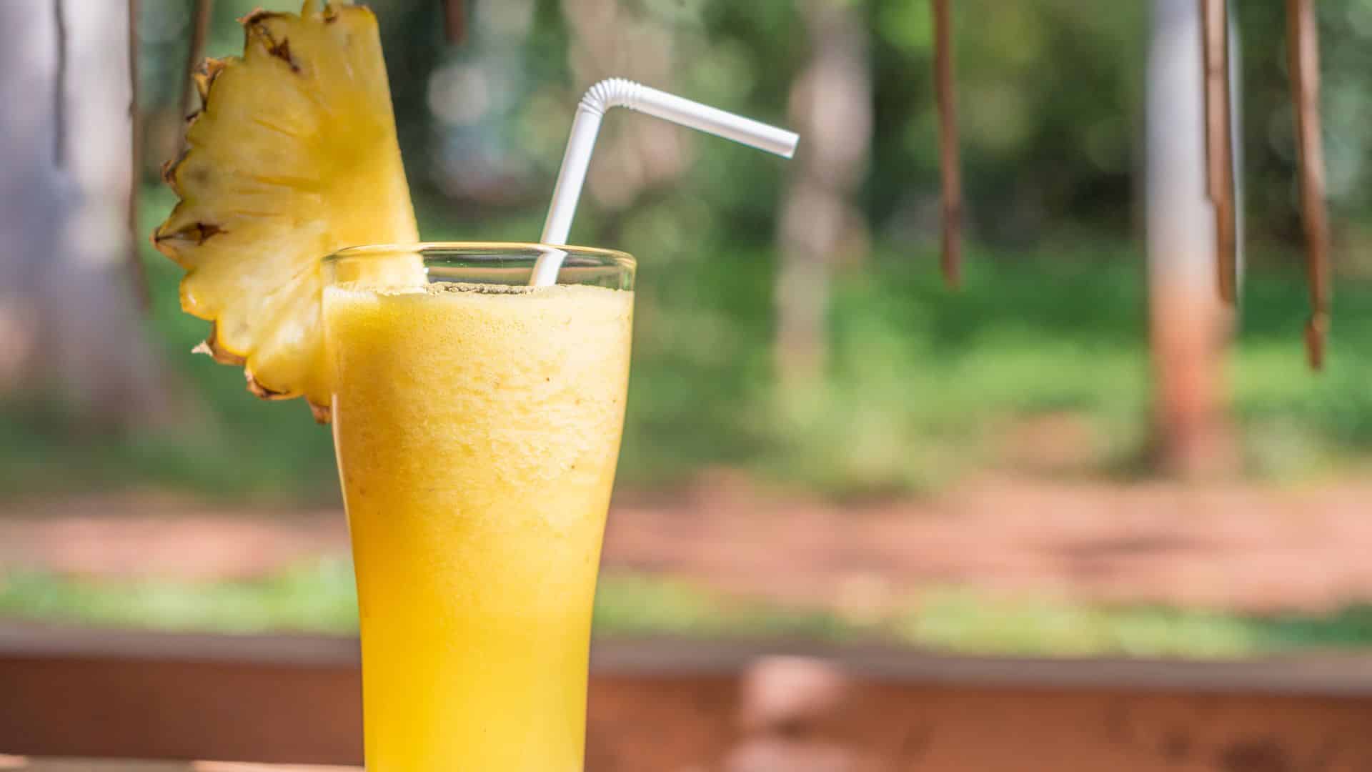 Como fazer suco de abacaxi