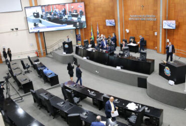 Dois suplentes ocupam vagas de deputados titulares em Mato Grosso