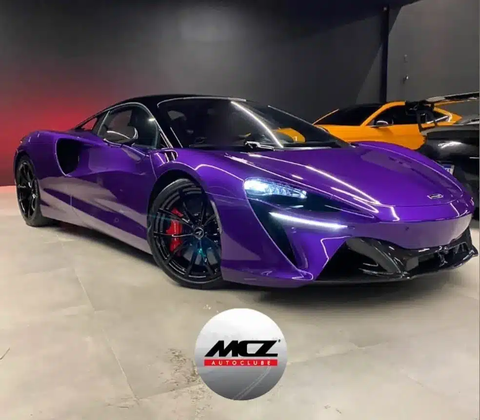 Dono de McLaren que bateu em Maceio comprou carro ha dois meses por R 35 milhoes