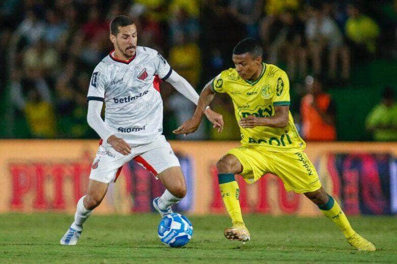 Sampaio Corrêa x Ituano; onde assistir ao vivo o jogo desta sexta-feira (14) pela Série B do Brasileiro. Foto: Miguel Schincariol/Ituano
