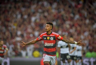 Flamengo recebe o São Paulo neste domingo (13) pelo Brasileirão; onde assistir ao vivo. Foto: Conmebol
